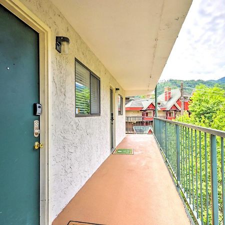 Condo With Balcony, Walk To Dtwn Gatlinburg Fun מראה חיצוני תמונה