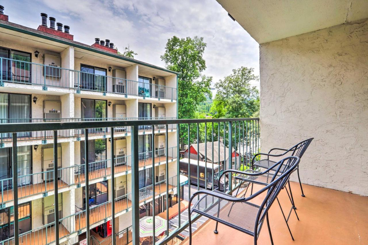 Condo With Balcony, Walk To Dtwn Gatlinburg Fun מראה חיצוני תמונה